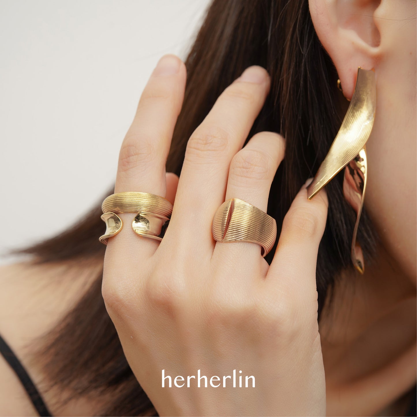 Herherlin | Mirror Concave Ring