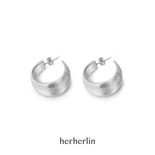 Herherlin | Corrugated Ribbon Ear Loops