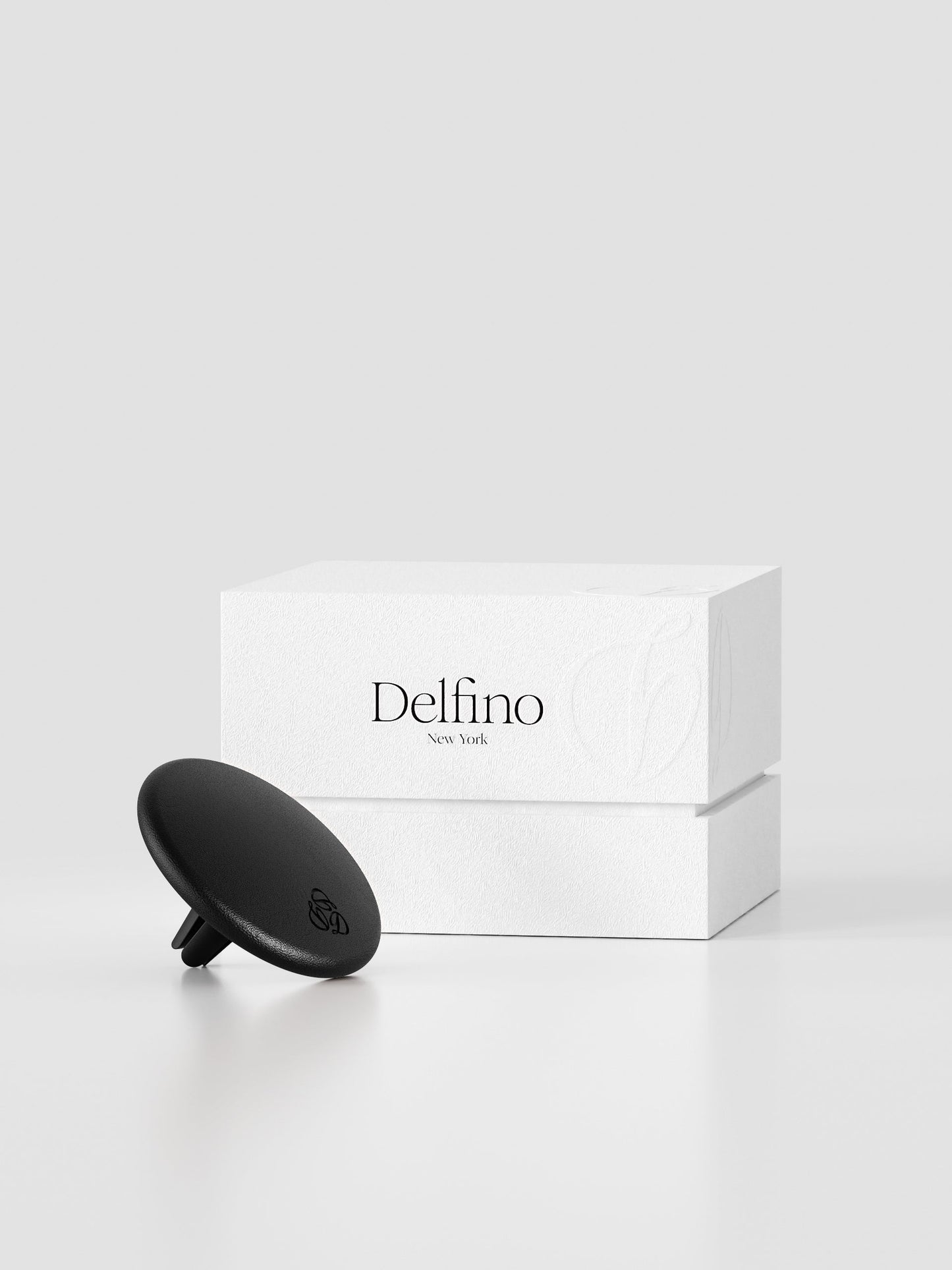 Delfino | Black Lambskin Leather Car Diffuser and Insert