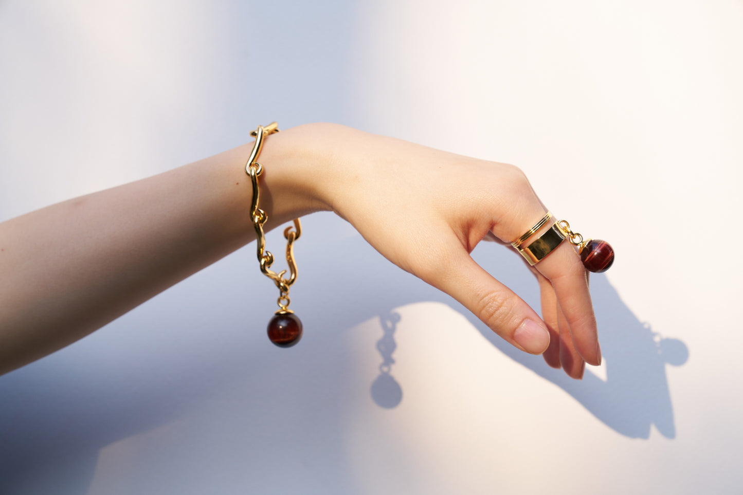 Herherlin | Red Tiger Eye Stone Beaded Bracelet