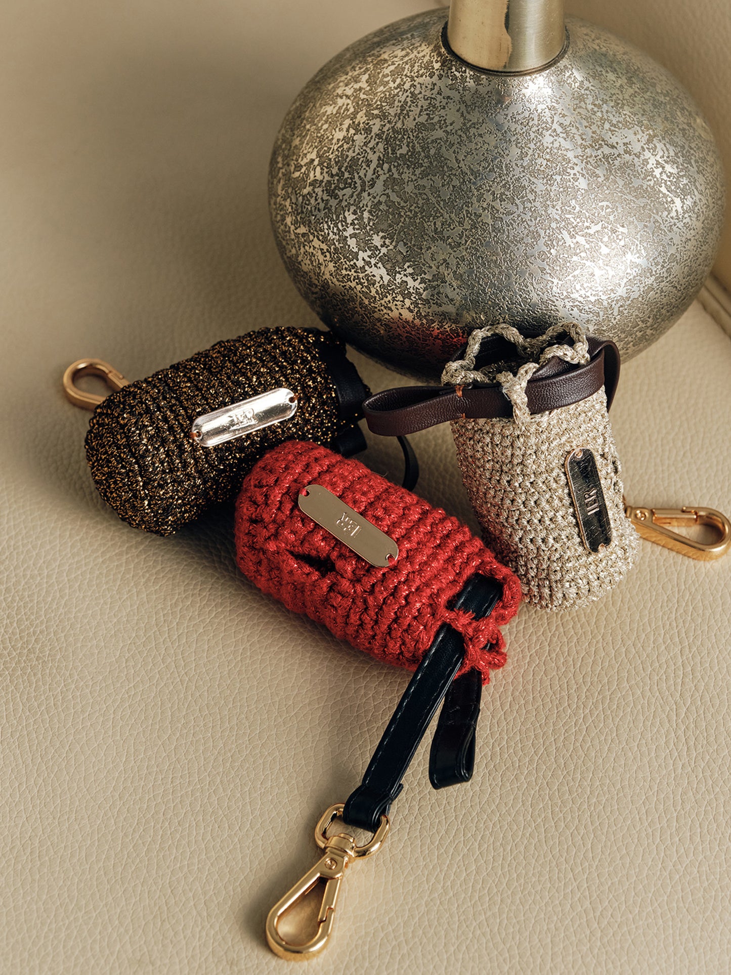 1ER | Handmade Poop Bags Carrier